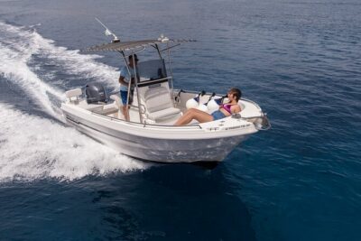 5 Hours Boat Rental in Santorini - Where You’ll Spend Your Time: Vlichada and the Caldera Options