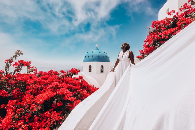 Exclusive Santorini Flying Dress Photoshoot with Pickup - The real appeal: a flying-dress shoot that’s designed for results