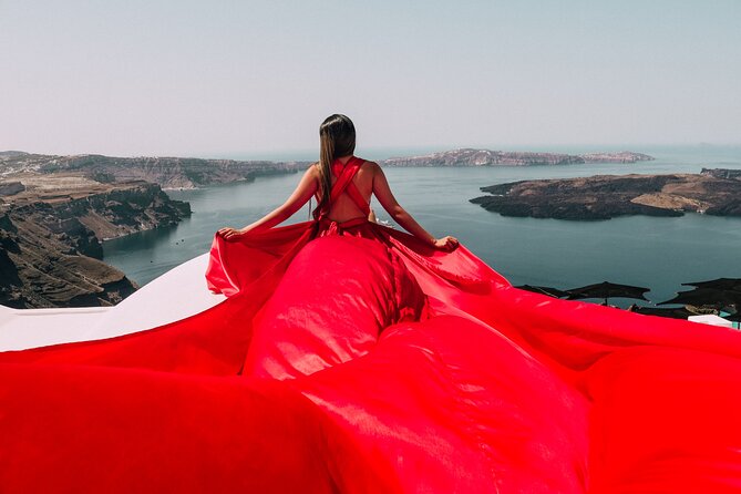 Exclusive Santorini Flying Dress Photoshoot with Pickup - Stop 2 in the studio: choosing your dress in comfort