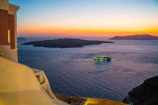 Explore Santorini with a Local - 4 Hours Private Tour - Comfort and included extras: the little stuff that adds up