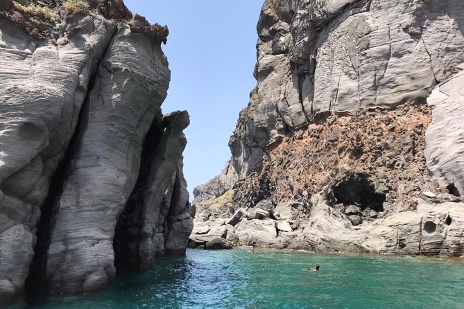 Explore Santorini’s volcano with Alex Private Boat Rental - Why a half-day private volcano cruise from Fira Old Port is such good value