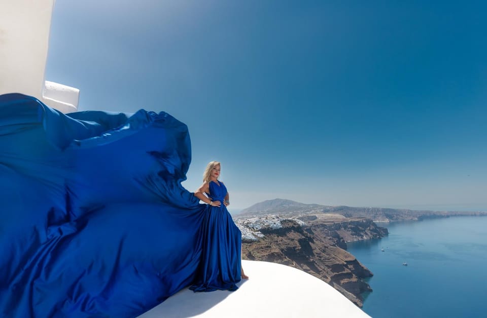 Flying dress Photoshoot in Santorini with Hotel Pickup - Social Video Boost: Two Live Videos the Same Day