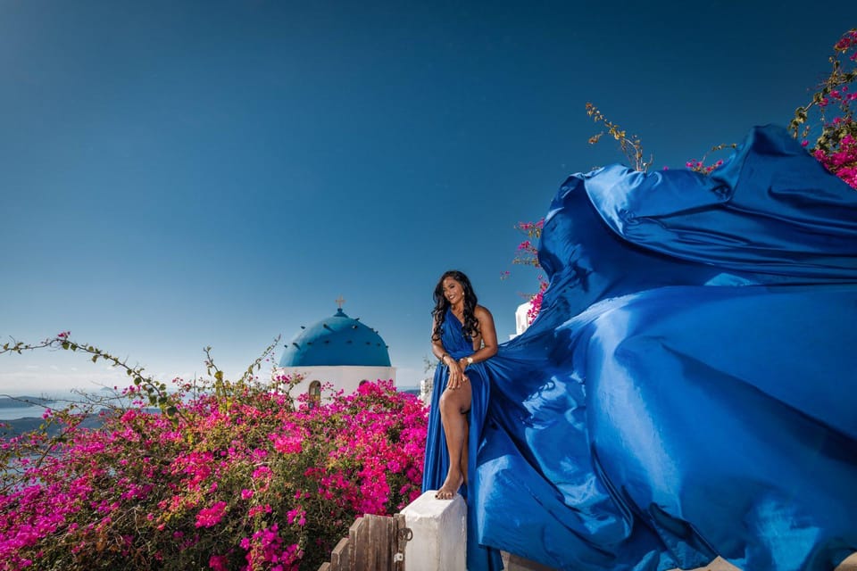 Flying dress Photoshoot in Santorini with Hotel Pickup - The Studio Setup: Air-Conditioned Comfort and Real Prep Space