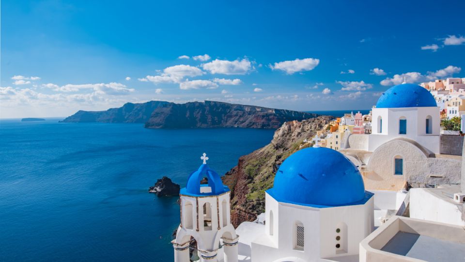 From Heraklion/Crete: Santorini Island Guided Day Trip - Crossing to Santorini from Crete: the high-speed ferry reality check