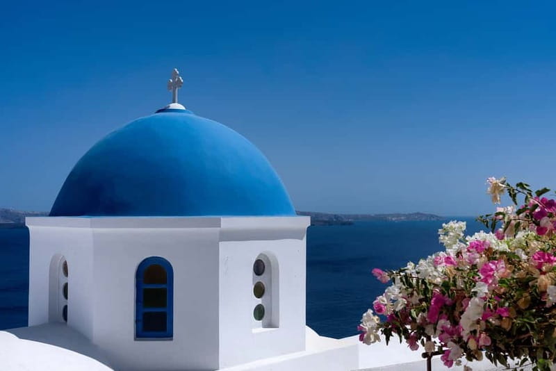 Heraklion: Guided Santorini Day Trip with Ferry Cruise - What to pack so the day feels easy (not exhausting)