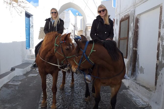 Horse Riding: Explore Secret Thera - Guides and horses: calm comfort vs. what can disappoint