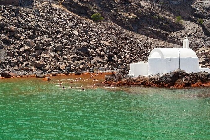 Luxury Small-Group Catamaran Cruise with BBQ, Open bar & Transfer - Red Beach and White Beach: photo stops with real water payoff