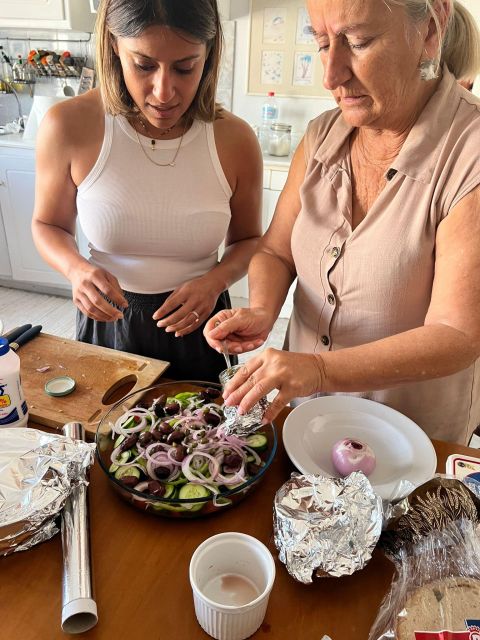 Oia: Greek Cooking Class and Lunch with a Local Grandmother - Key things I’d circle on your planner