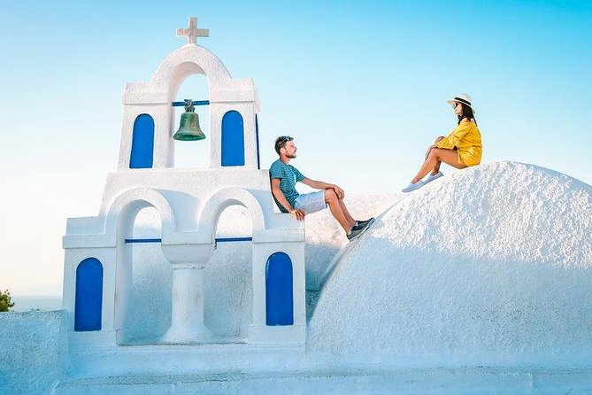 Oia Sunset and Traditional Villages Full Day Tour - Akrotiri Archaeological Site: the eruption-stopped city (and the Tuesday closure)