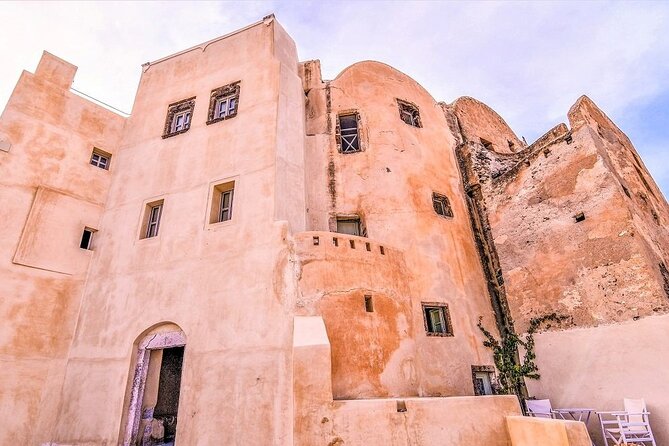 Private Santorini Sightseeing Tour – Customizable,Cruise Friendly - Optional Pyrgos: medieval lanes and Venetian castle ruins