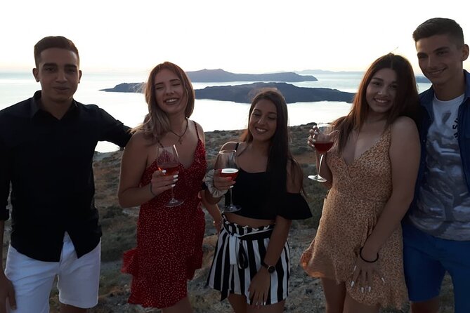 Private Santorini Sunset Picnic Experience - What’s in the picnic: wraps, dips, platters, fruit, dessert, and wine