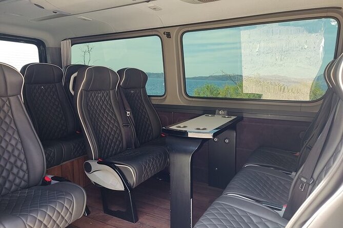 Private Transfer Santorini One-way From/To Airport, Port & Hotel - Door-to-Door Pickup Near Your Hotel (And Why It’s Not Always Straightforward)