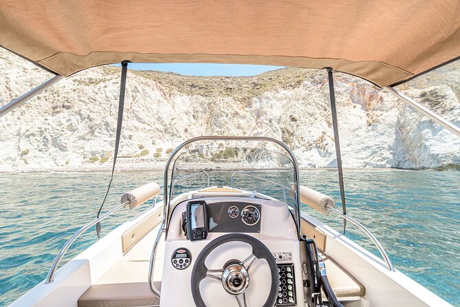 Rent a Boat in Santorini with Free License - Becoming the captain: what the free license actually gives you