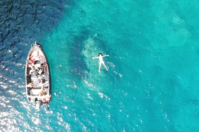 Rent a Boat in Santorini without a License - Key highlights I think you’ll care about