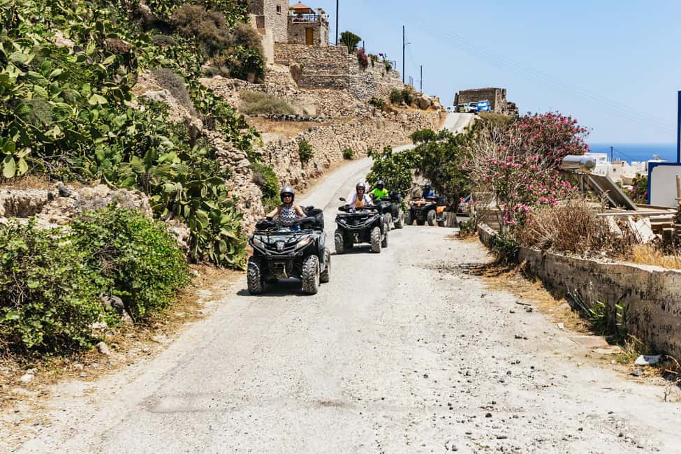 Santorini: ATV Quad Bike Tour with Lunch - Getting Comfortable on the ATV-Quad: Training, Helmets, and a Controlled Pace