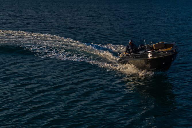 Santorini Boat Rental: License Free and Full or Half Day Options - The Safety Briefing and GPS: The Real Secret Sauce