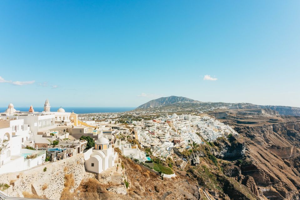 Santorini: Caldera Trail Guided Hike and Sunset Viewing - Oia sunset setup: why the hilltop timing matters