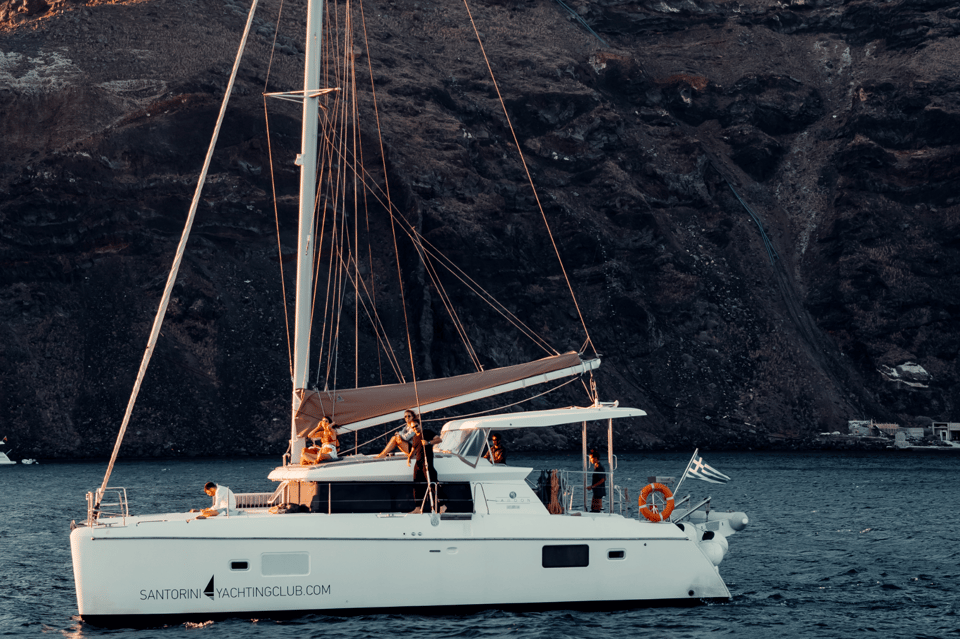 Santorini: Catamaran Caldera Cruise with Meal and Drinks - Key Things I’d Book This For