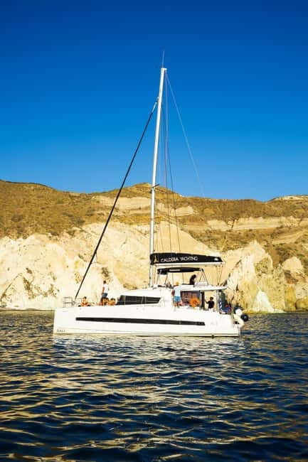 Santorini: Catamaran Cruise with Fresh Meal & Open Bar - Volcanic hot springs: geothermal swim time without the hike