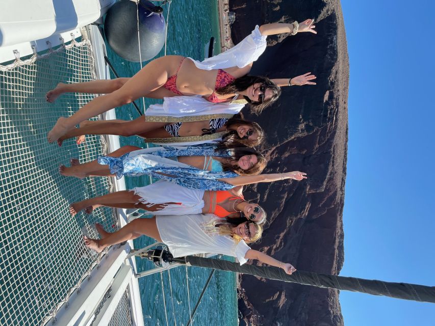 Santorini: Catamaran Cruise with Meal & Open Bar - Key highlights at a glance