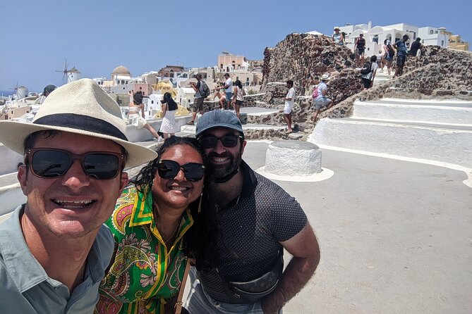 Santorini Classic Highlights and Sightseeing Private Tour - Megalochori: traditional paths and a short square break