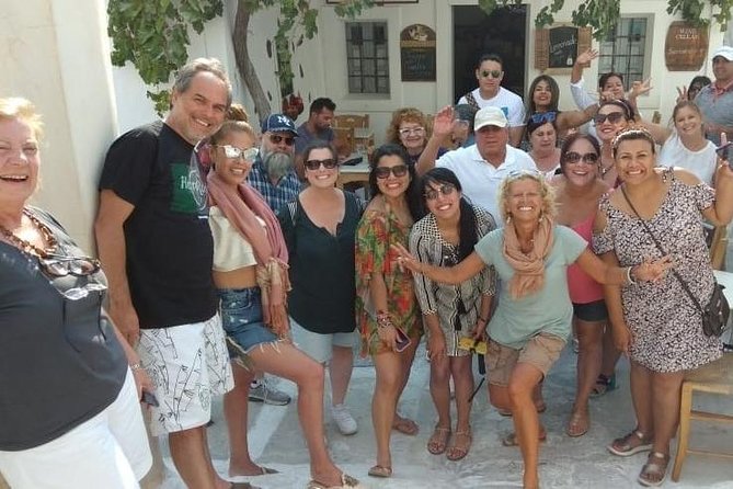 Santorini Day Tour with Sunset in Oia - Perissa Beach Stop: Lunch On Your Own and Swim Time