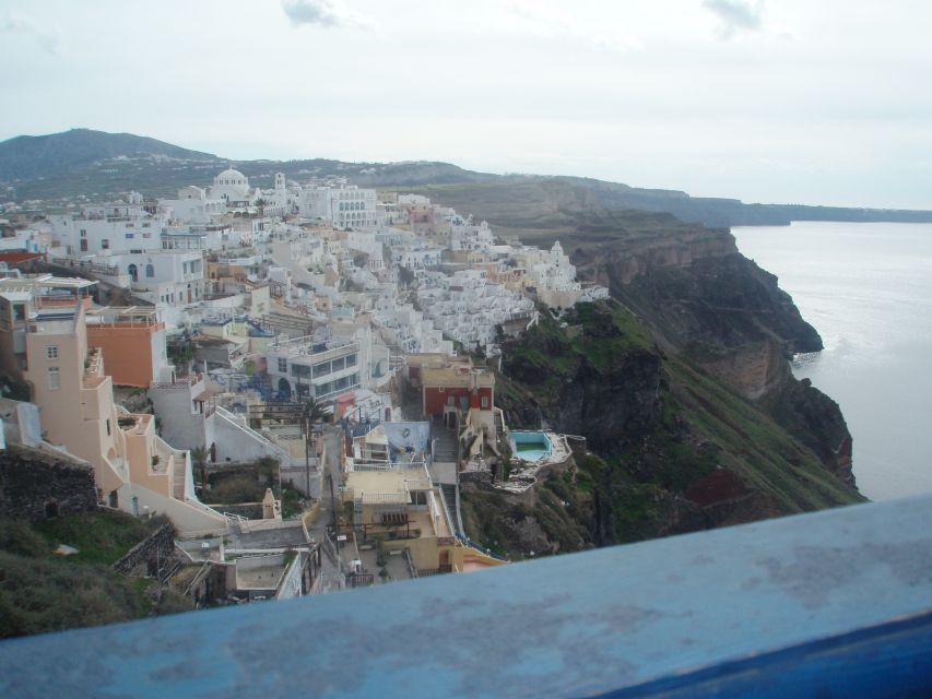 Santorini: Half-Day Sightseeing Tour with Hotel Pickup - Private or shared: which one fits your style