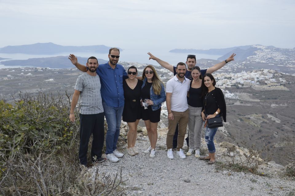 Santorini: Half-Day Sightseeing Tour with Hotel Pickup - Megalochori coffee break: the most relaxing part of the route