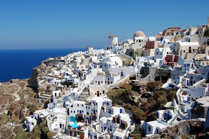 Santorini Highlights and Venetian Castles Small-Group Day Tour - Castelli of Pyrgos: hilltop Venetian power and caldera panoramas