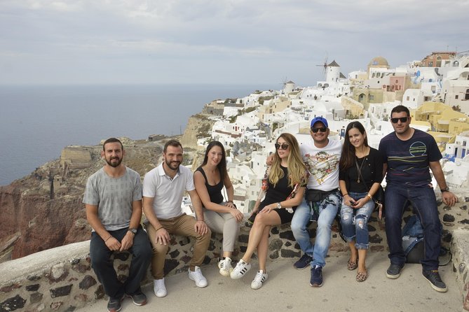 Santorini Highlights and Venetian Castles Small-Group Day Tour - Akrotiri castle area: quick south-side views for caldera lovers