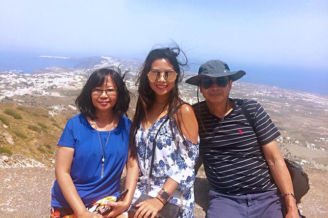 Santorini Island Private Custom Tour in Half or Full Day - Megalochori and Pyrgos: traditional villages beyond the headline spots