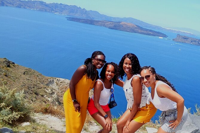 Santorini Must-See Highlights: Private Shore Tour - Getting to the start: cable car meeting point, pickups, and real-world clarity