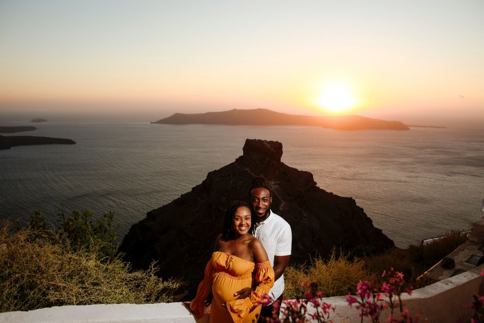 Santorini: Photo Shoot with a Private Vacation Photographer - Who this private Santorini shoot is best for