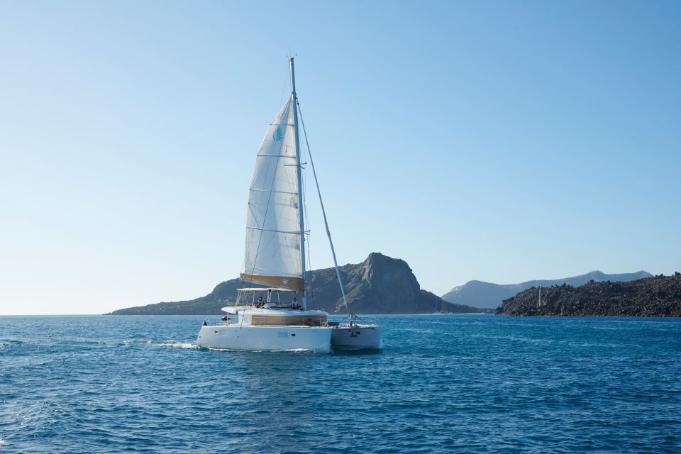 Santorini: Platinum Catamaran Cruise w/ BBQ Meal & Open Bar - Thirasia Island Swim + BBQ Onboard: The Main Reason to Choose This Cruise