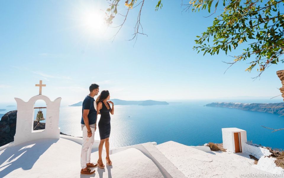 Santorini: Private Customizable Car Tour with a Local Guide - Akrotiri add-on: when you want the prehistoric layer