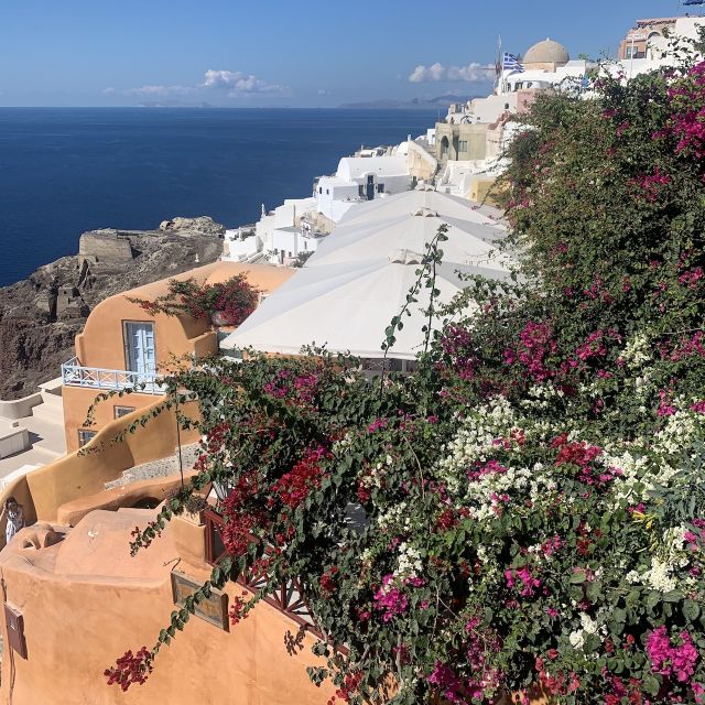 Santorini: Private Sightseeing Tour - Red Beach to Perissa Black Sand: volcanic contrast you can feel
