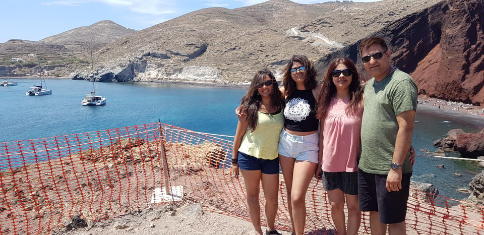 Santorini: Sightseeing Island Tour (Private) - Pyrgos Kallistis and Oia: Cycladic Streets, Shops, and View Time