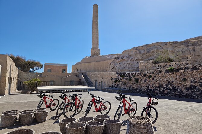 Santorini Small Group Guided E-bike Tour & Local Tomato Museum - Timing, group size, and what 3.5 hours feels like