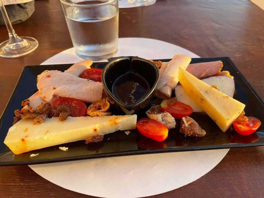Santorini: Small-Group Sunset Wine Tour with Santo Winery - Food Pairings: Greek Cheese, Tapas, and Snacks That Keep You Going