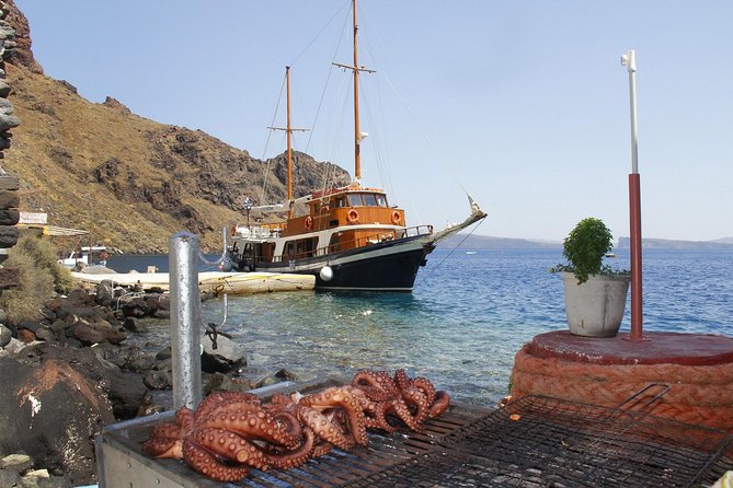 Santorini Volcanic Islands Cruise: Volcano,Hot Springs,Thirassia and Oia Sunset - The “English Speaking Guide” Factor: What to Expect When It’s Not Always Perfect
