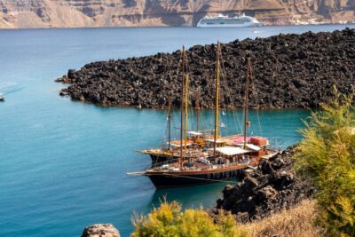 Santorini: Volcanic Islands Cruise with Hot Springs Visit - Athinios Port Check-In and the 9:45 Departure Reality