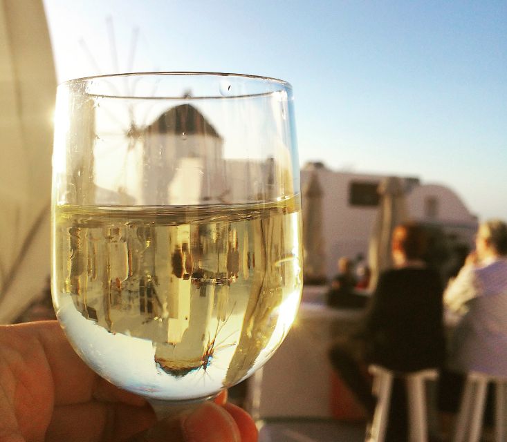Santorini: Wine Tour with Sunset in Oia - Who should book, and who should think twice
